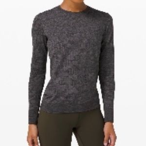 Lulu relaxed long sleeves breezy top size 10